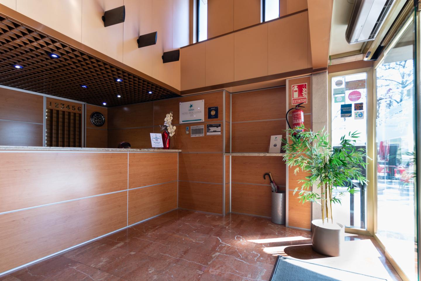 Hotel Real Lleida Dış mekan fotoğraf