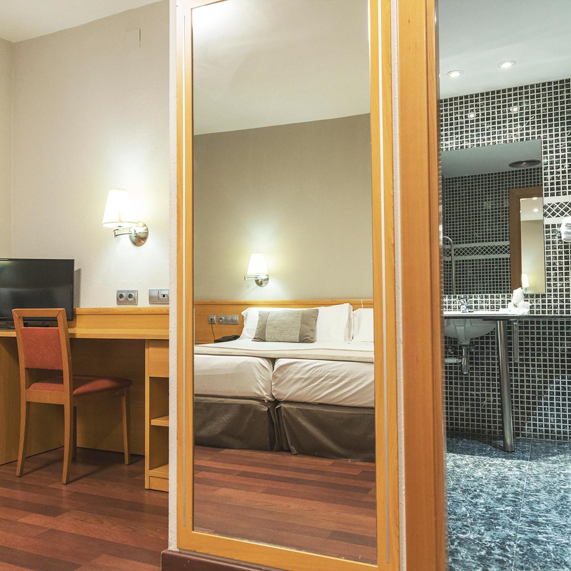 Hotel Real Lleida Dış mekan fotoğraf
