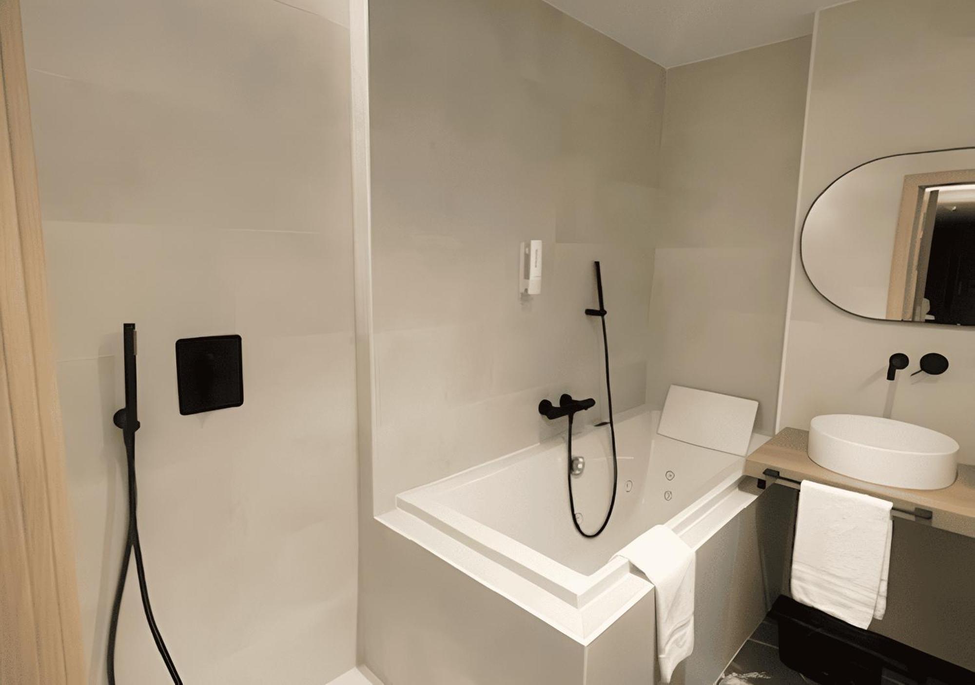 Hotel Real Lleida Dış mekan fotoğraf
